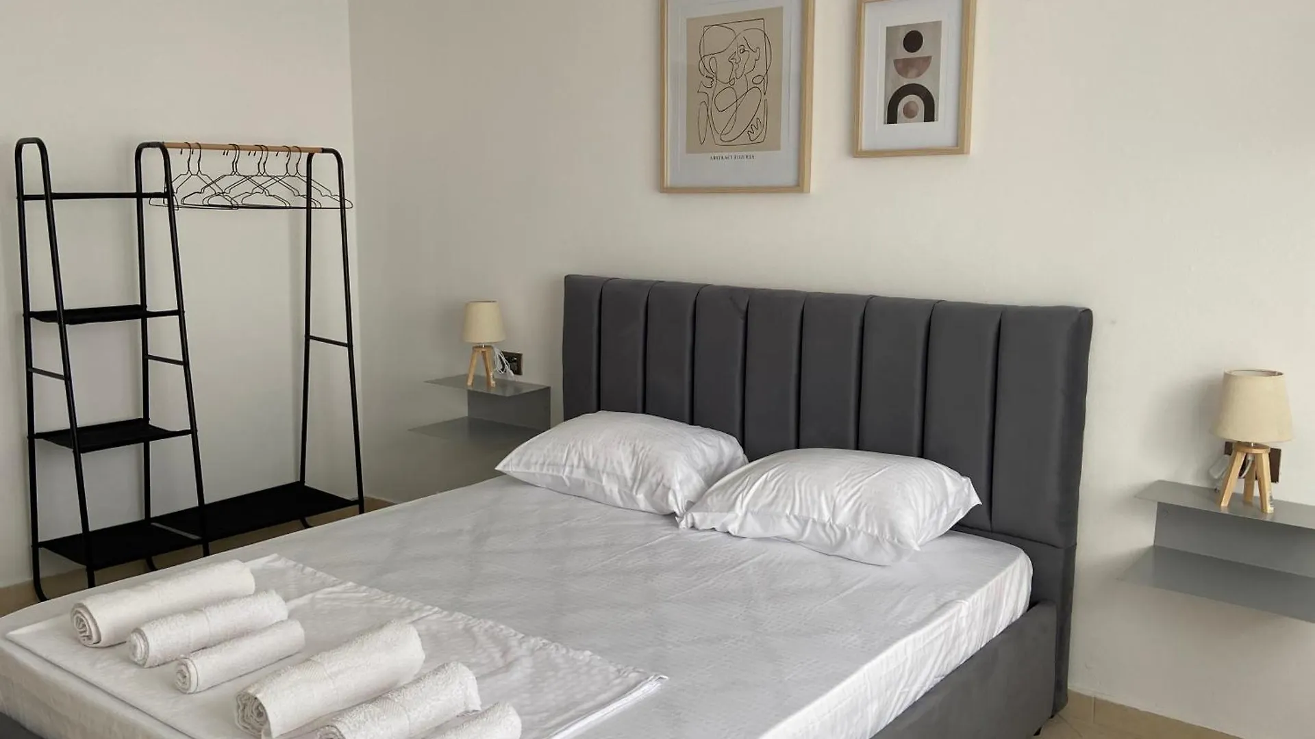 Paradise Coast Apartments Durrës 0*,  Albanie