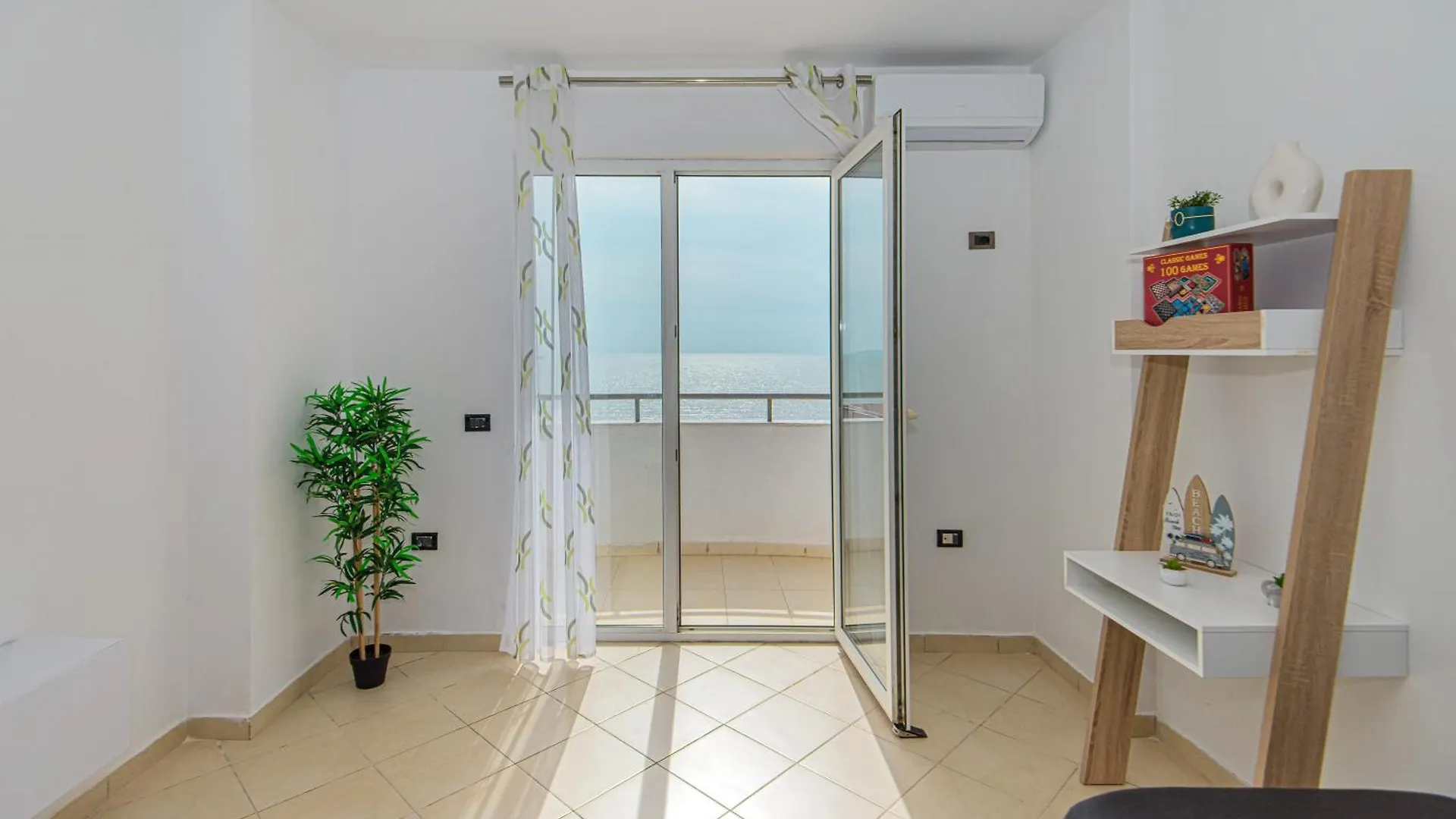 Paradise Coast Apartments Durrës